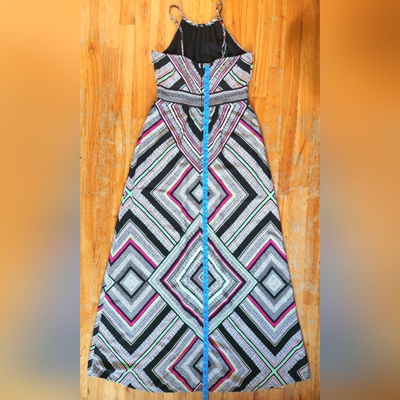Dynamite High Neck Adjustable Strap Maxi Dress Bandana Style Print Size Medium - Picture 13 of 13